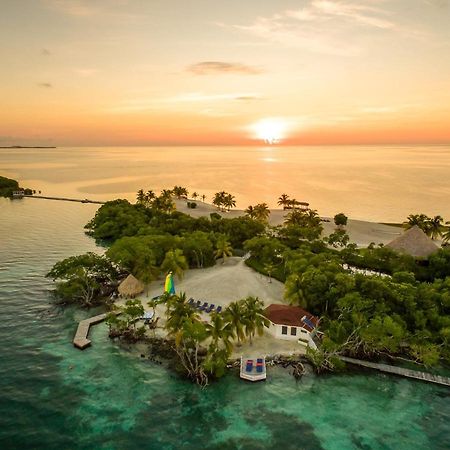 Royal Belize Hotel Thatch Caye Exterior foto