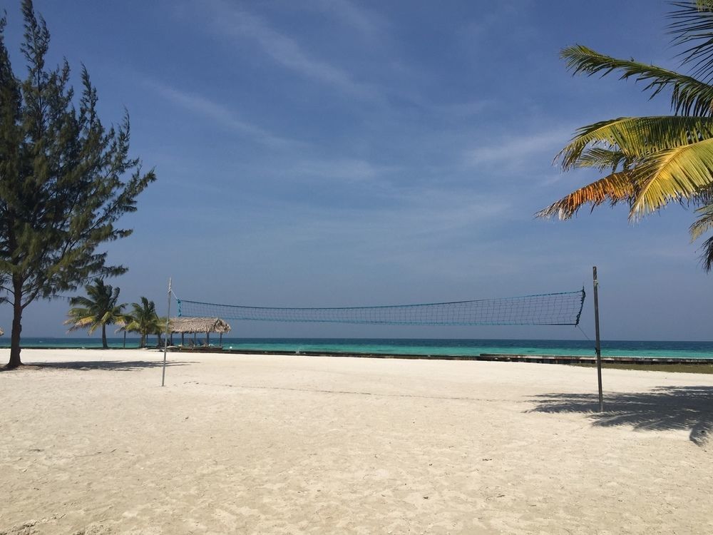 Royal Belize Hotel Thatch Caye Exterior foto