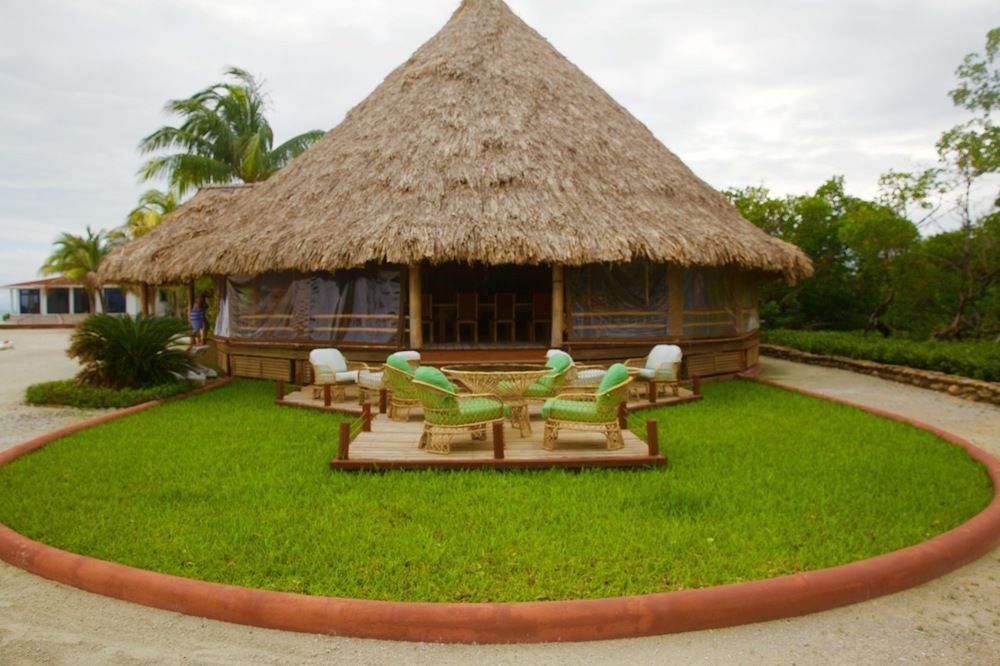 Royal Belize Hotel Thatch Caye Exterior foto
