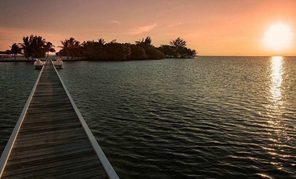 Royal Belize Hotel Thatch Caye Exterior foto